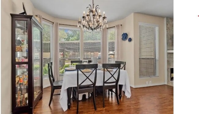 Building Photo - Charming 2BR Condo in Houston