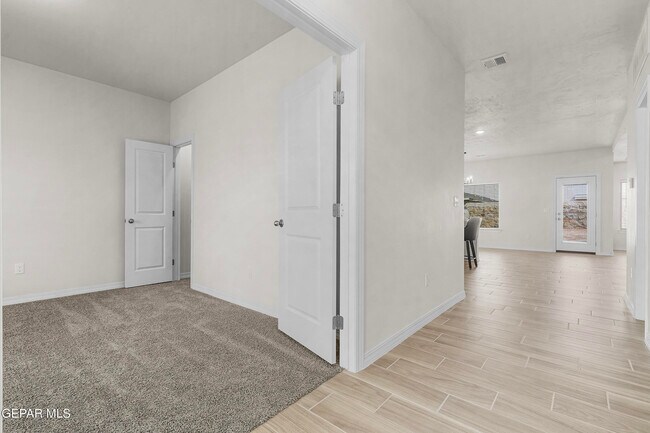 Building Photo - 5004 Alyssa Jade St