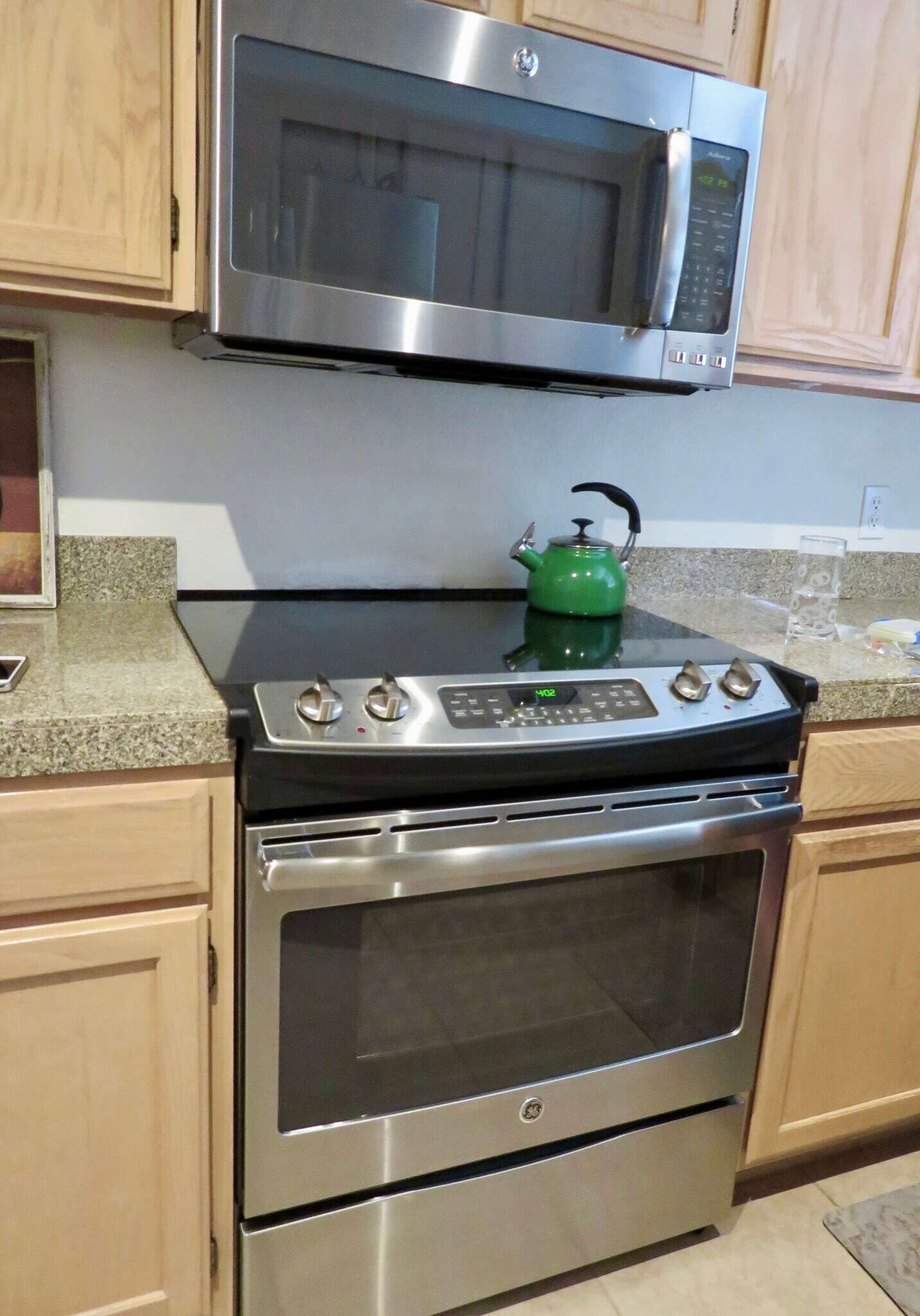 Kitchen - 11515 N 91st St