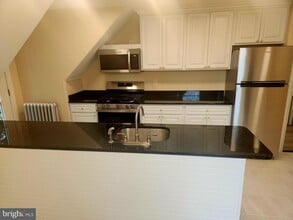 Building Photo - 538 Church Rd