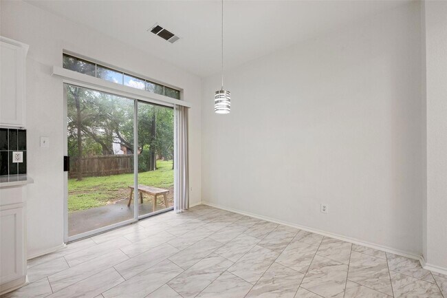 Building Photo - 4501 Whispering Valley Dr