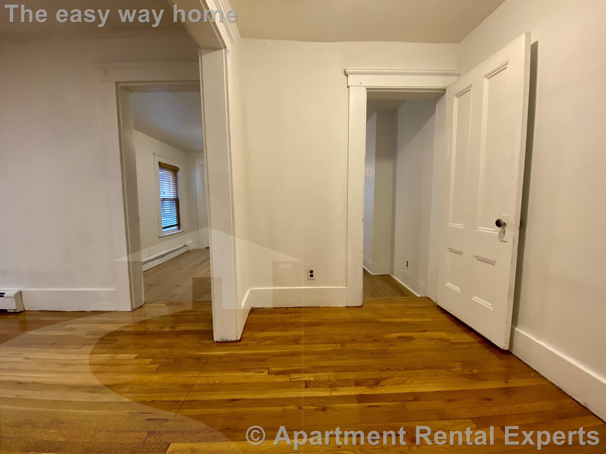 Building Photo - 66 Elm St