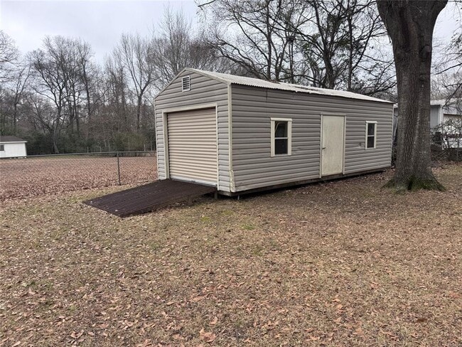 Building Photo - 5740 Jane Rd