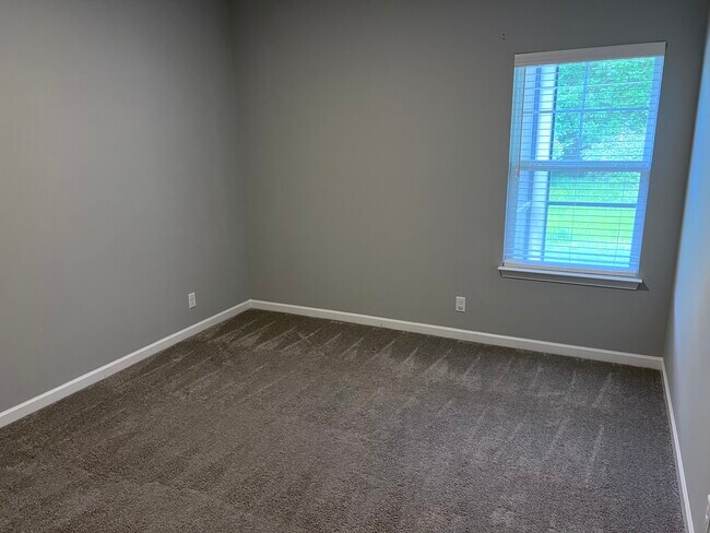 Building Photo - 3718 Black Powder Ln