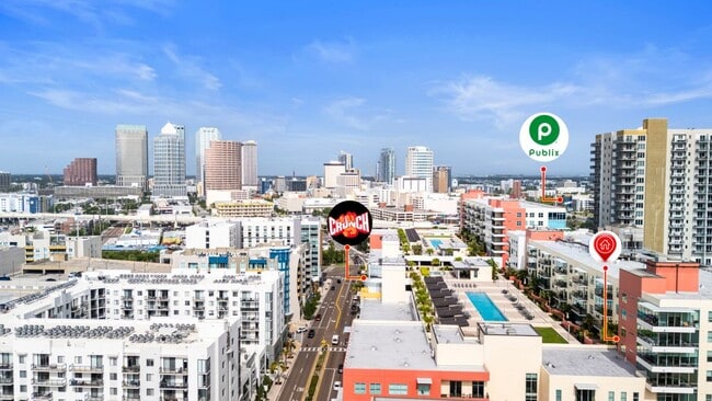 Building Photo - 1208 E Kennedy Blvd