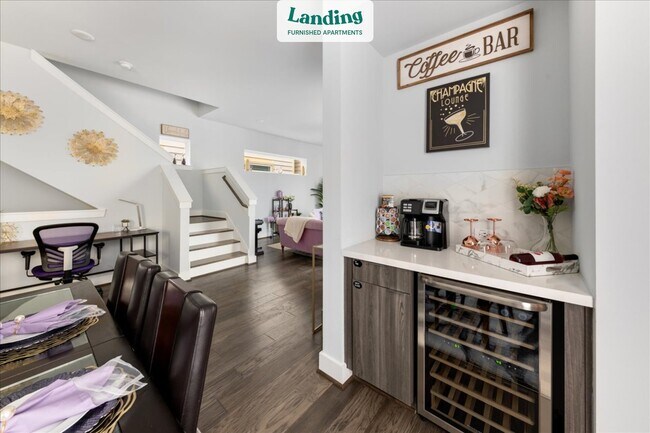 Building Photo - 5815 Fairdale Ln