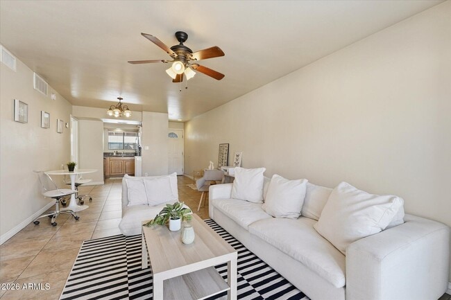 Building Photo - 3200 S Litzler Dr