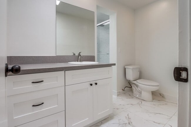 Building Photo - Charming & Upgraded San Marcos Home with Privacy and Space