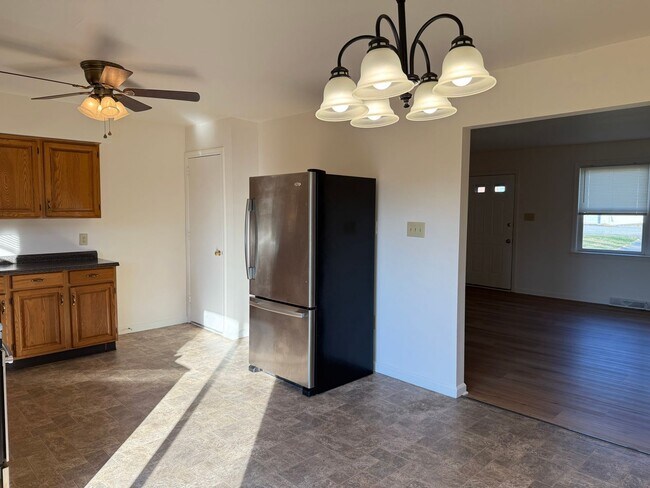 Building Photo - 110-112 Fridy St.