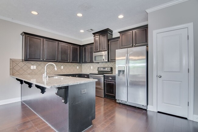 Building Photo - 473 Brantley Cove Cir
