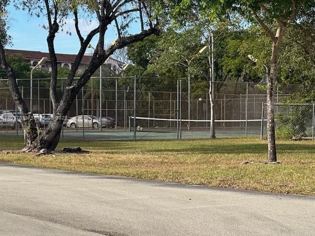 Building Photo - 3905 N Nob Hill Rd