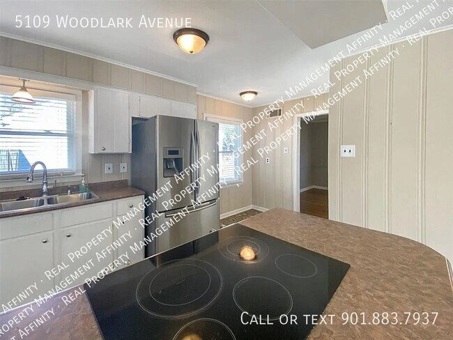 Building Photo - 5109 Woodlark Ave