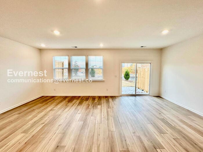 Building Photo - 4283 Marsha St