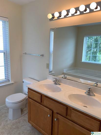 Building Photo - 6870 Hunt Dr