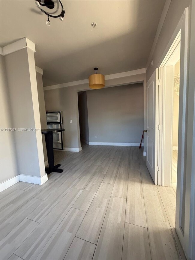 Building Photo - 1330 Pennsylvania Ave