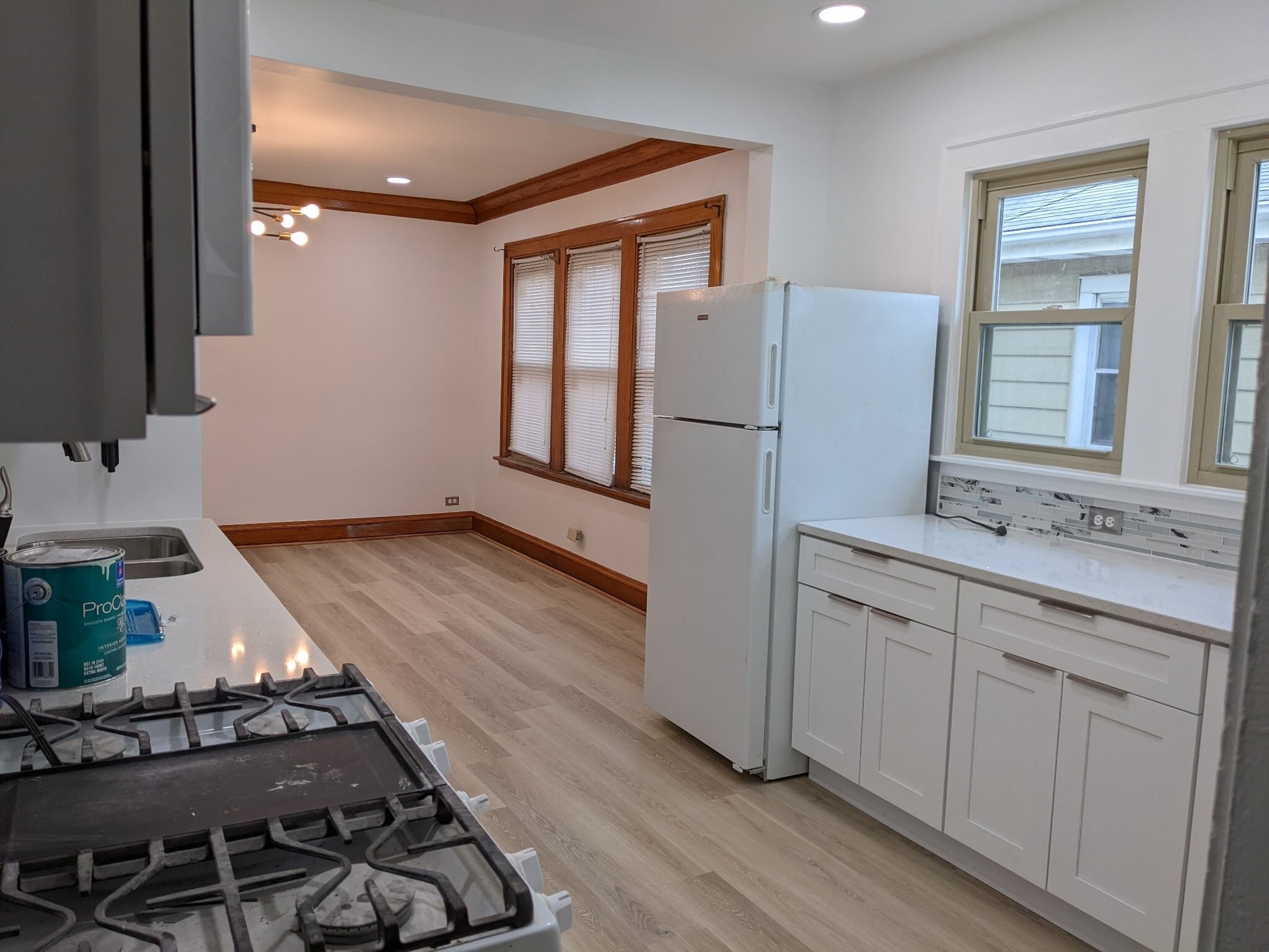 Building Photo - 10420 S Union Ave