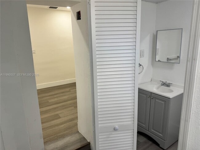 Building Photo - 18831 NW 42nd Ct