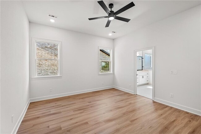 Building Photo - 1821 Peacock Rd