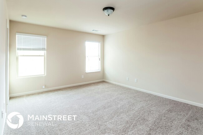 Building Photo - 2260 Clapton Ct