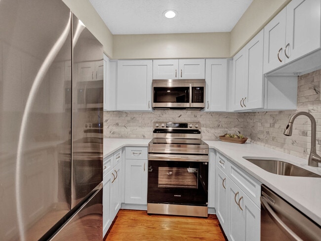 Building Photo - 7591 Weather Worn Way