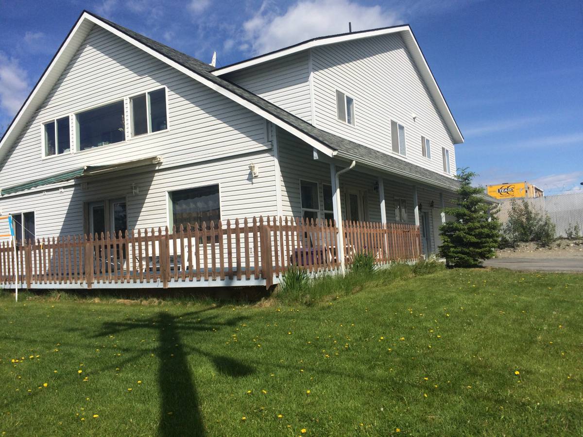 Triplex - 161 E Susitna Ave