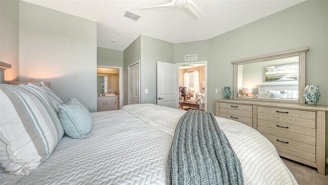 Building Photo - 17600 Opal Sand Dr