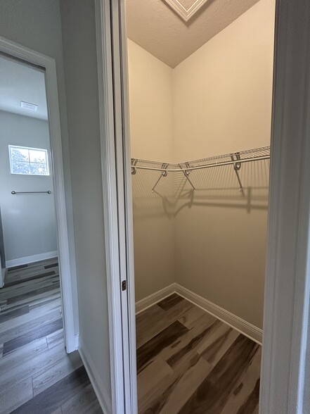 Building Photo - 203 W Mickey Mantle Path