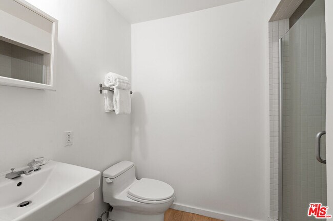 Building Photo - 10134 Angelo View Dr