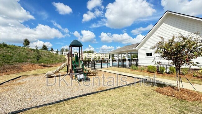 Building Photo - 1479 Creekside Cir NW
