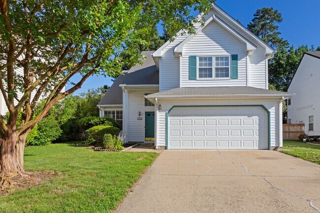 Primary Photo - 1470 Berkshire Dr
