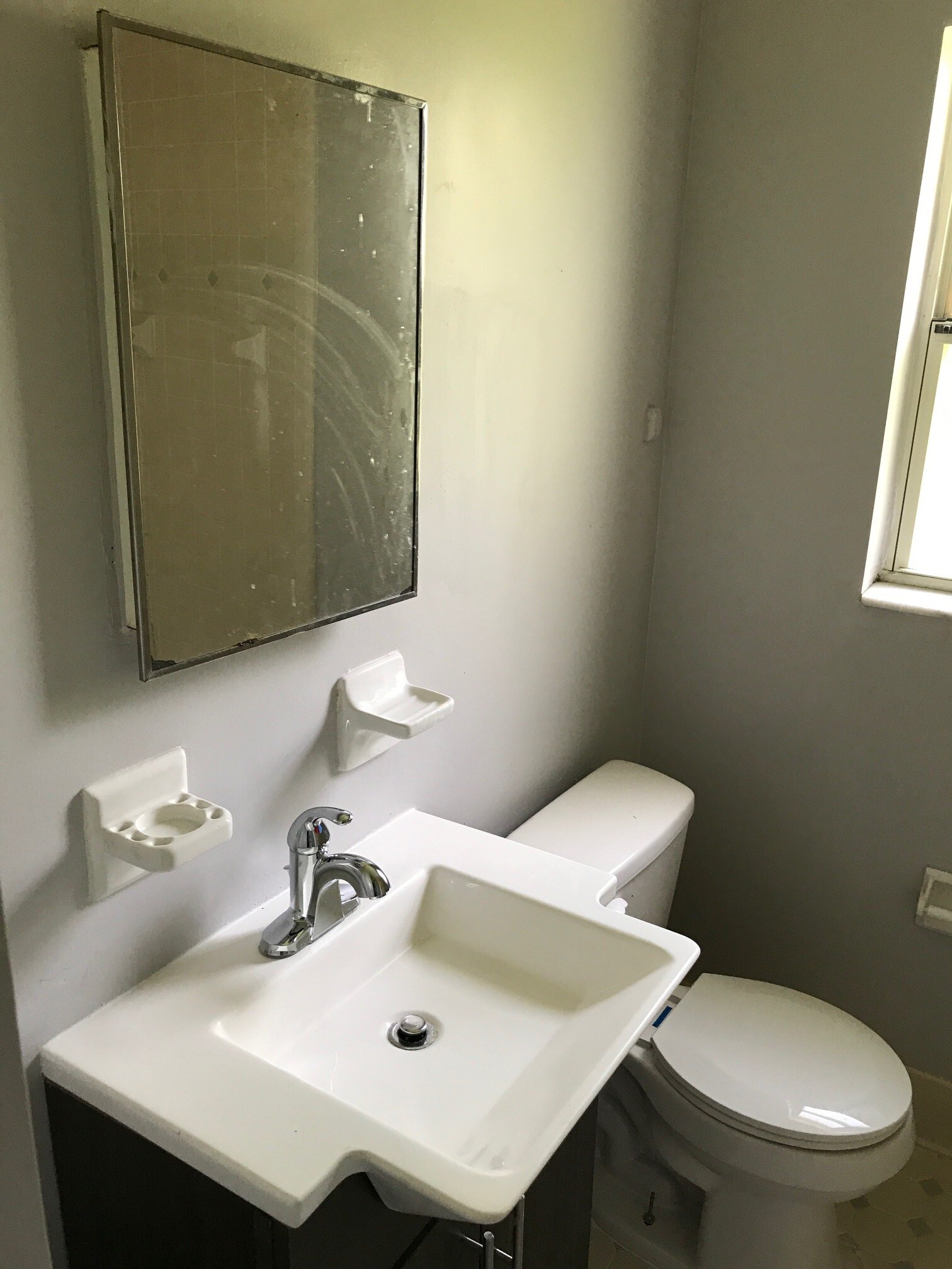 Bathroom - 3638 Jammes Rd