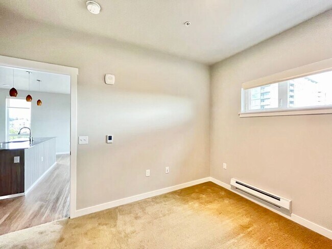 Building Photo - Great Condo For Rent