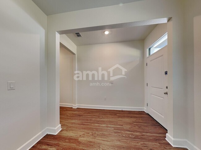 Building Photo - 1308 Bryce's Ct