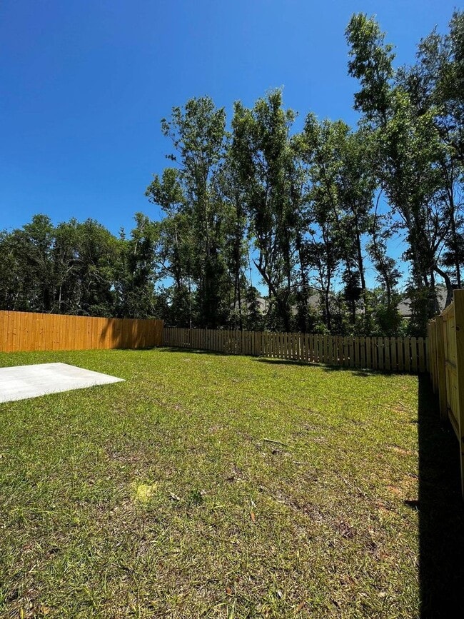 Building Photo - 5388 Parkside Dr