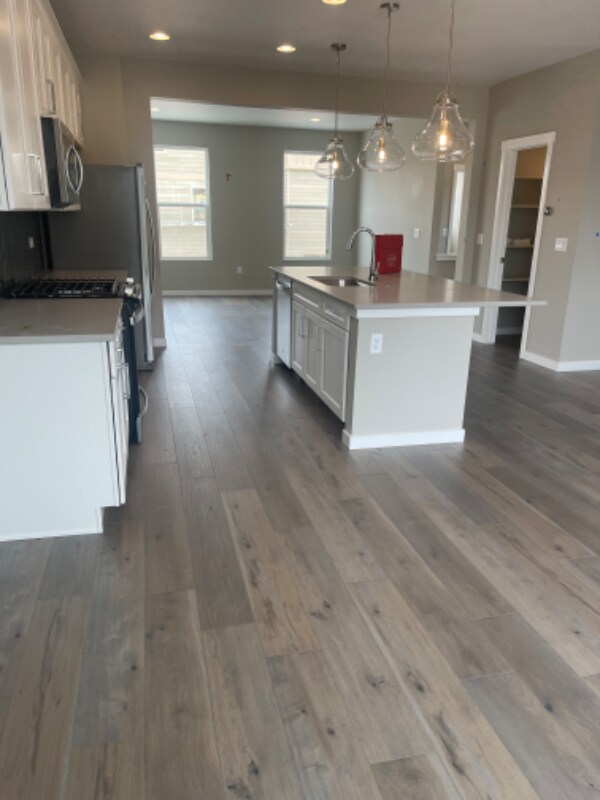 Building Photo - 6381 Rollick Dr