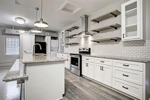 Building Photo - 1329 Nicholson St