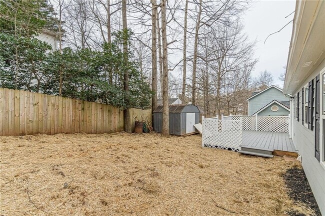 Building Photo - 2/1 Cottage home in Forsyth Co near Lake L...