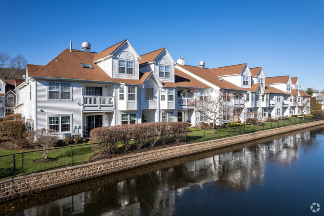 Primary Photo - Willow Walk Condos