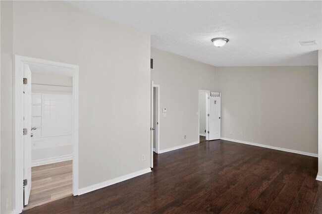 Building Photo - 2764 Vining Ridge Terrace
