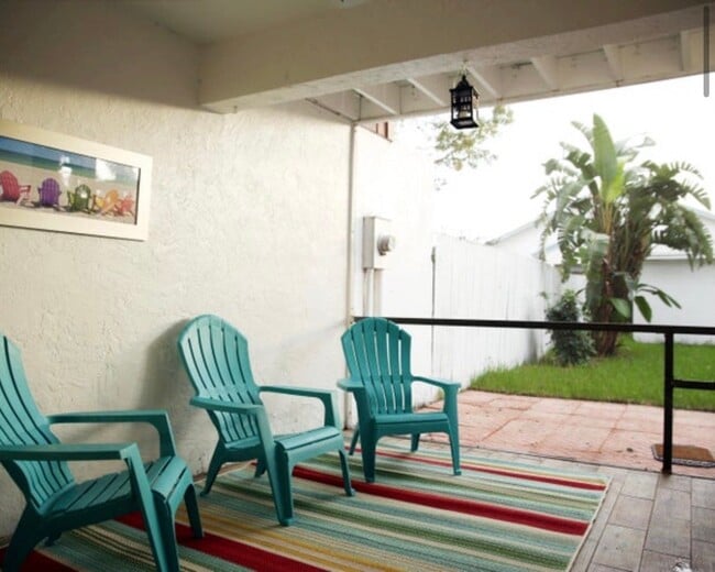 Building Photo - 1265 The 12th Fairway