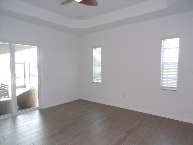 Building Photo - 15255 River Birch Ct