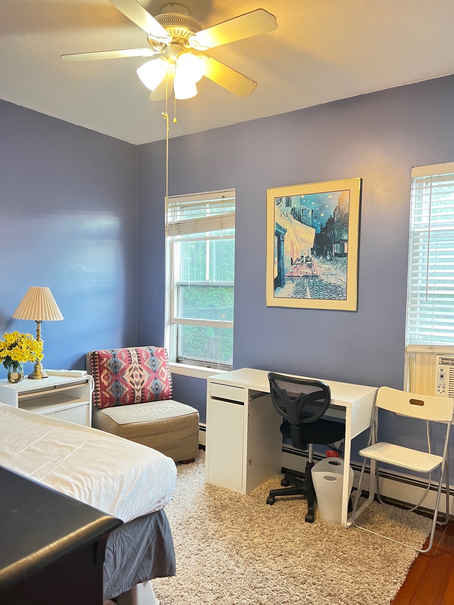 Furniture Included: Bed# 3 - 558 Washington St