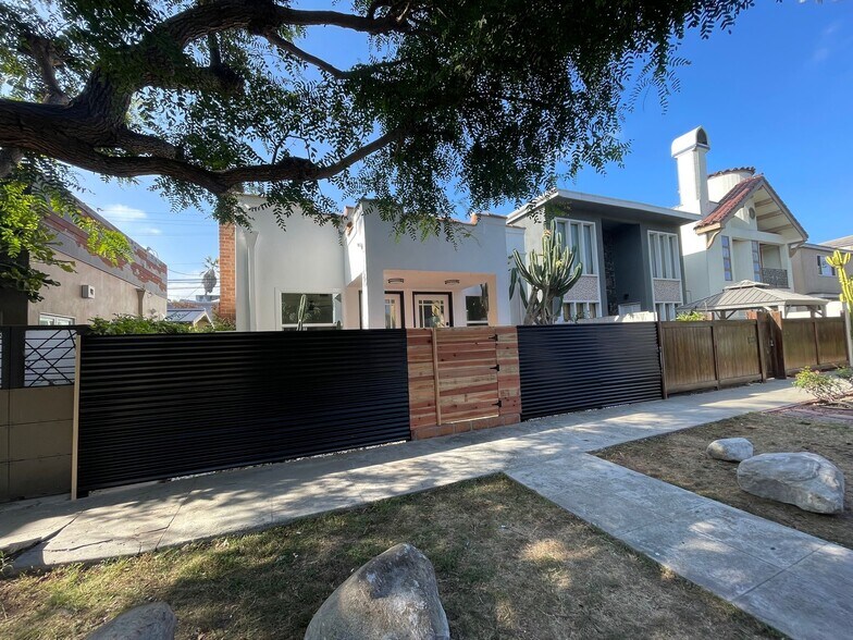 Building Photo - 518 Rialto Ave
