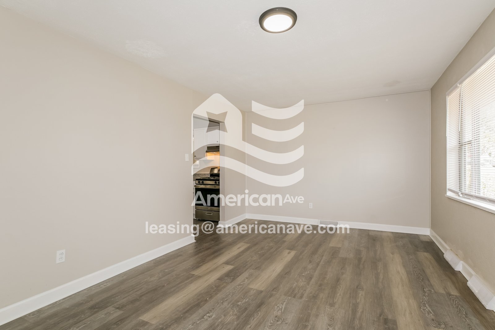 Building Photo - 10109 Ventura Dr