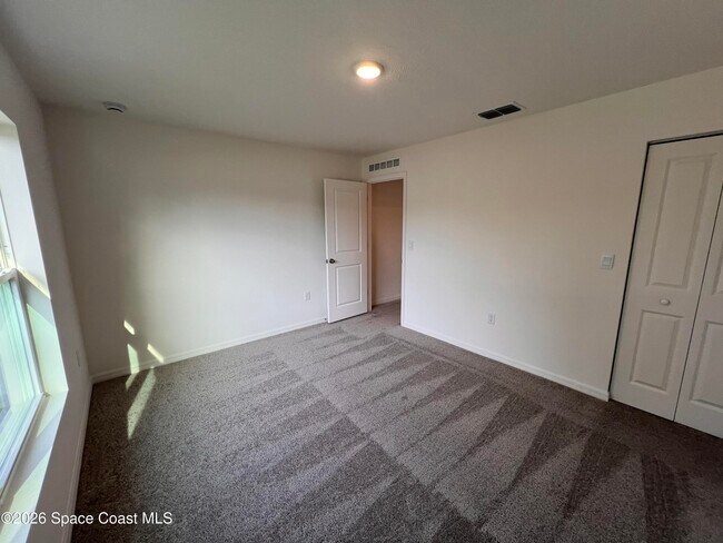 Building Photo - 2166 Watkins Rd SE