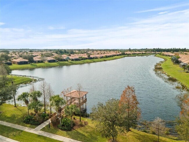 Building Photo - 5845 Sunset Falls Dr