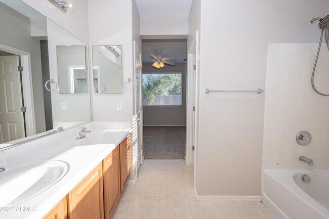 Building Photo - 3862 W Ashton Dr