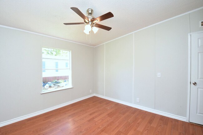 Building Photo - 12767 Roy Harris Loop