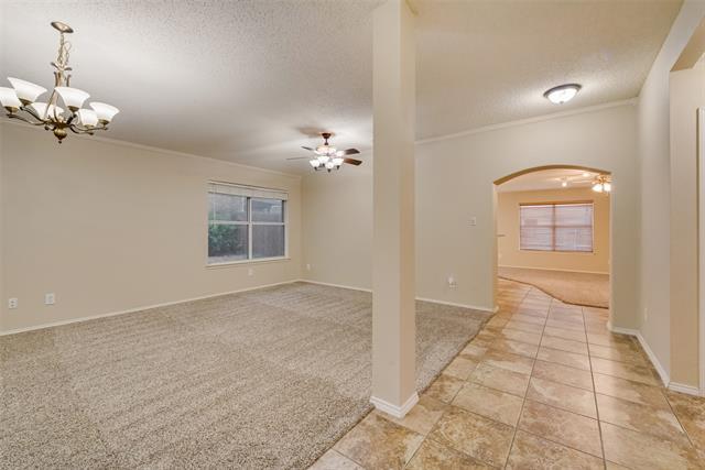 Building Photo - 728 Quail Dr