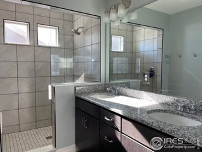 Building Photo - Premium Mtn Views 4 bed 4 bath home Erie!
